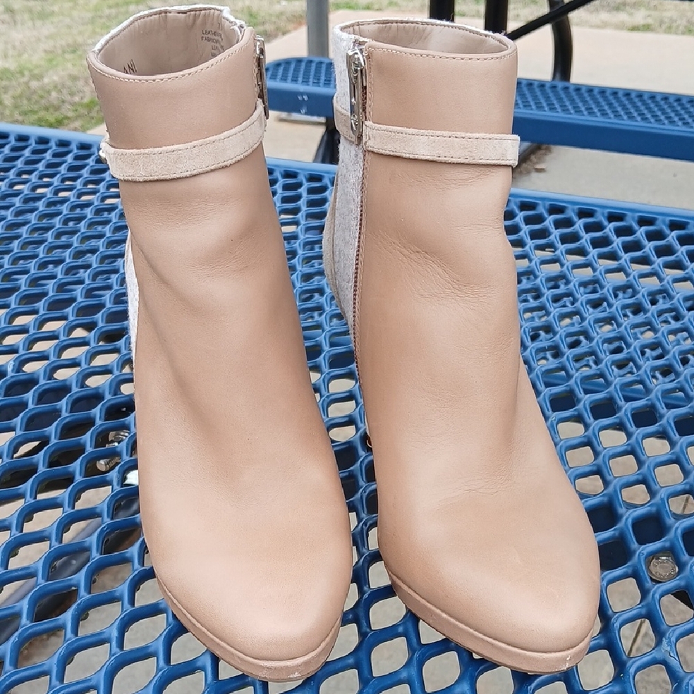 Chic Beige Ankle Booties